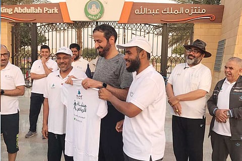 بالفيديو.. وزير الصحة يتحدث عن علاقته برياضة المشي