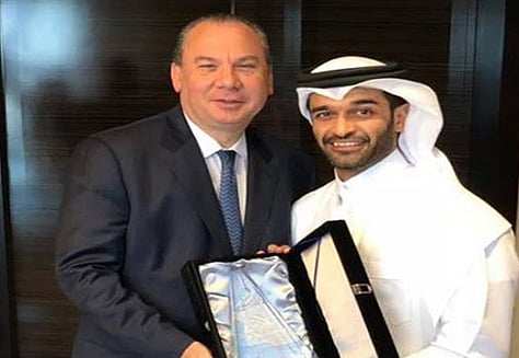 قطر تستعين بحاخام يهودي في إعداد الوجبات بمونديال 2022