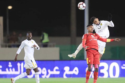 بالصور.. رومارينهو يحصد 3 نقاط غالية للاتحاد