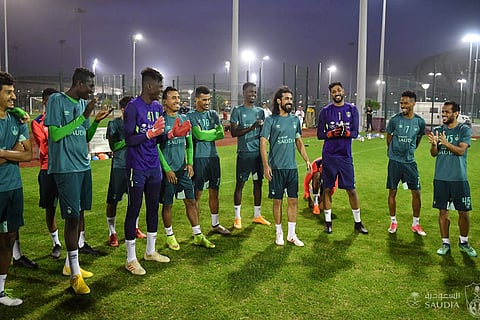 رئيس الأهلي يوضح ملابسات عودة "الفتى الذهبي" للنادي