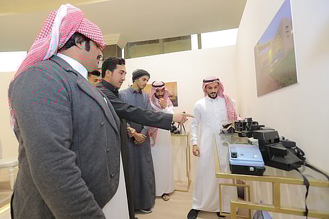 "أسرار".. ملتقى محبي التصوير بالقصيم يعرض مقتنيات عمرها 80 عامًا