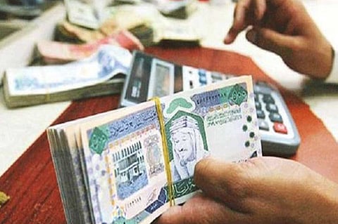 خبير تعليمي: بعض المعلمين فوجئوا باحتساب 6 أيام فقط من يناير علاوة سنوية