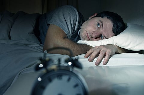 باحثون: قلة النوم تجعل الإنسان أكثر تأثرًا بالألم