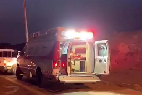 الهلال الأحمر بعسير يكشف ملابسات حادث بيشة المروري