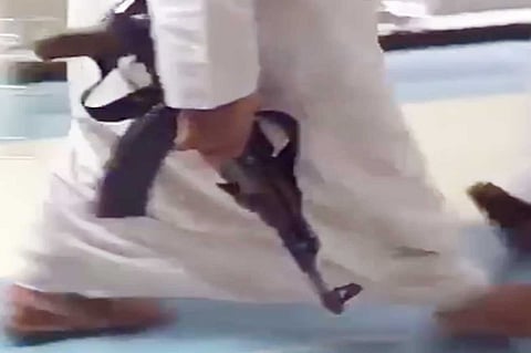 مصادر توضح لـ«عاجل» معلومات جديدة حول فيديو سلاح مدرسة الأفلاج