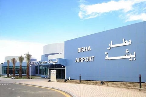 زوج مسافرة يكشف لـ«عاجل» عن أسباب هبوط رحلة الخطوط السعودية في مطار بيشة