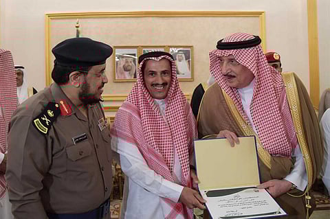 «المالكي» ينقذ عائلة من الموت حرقًا في قصة بطولية.. ويأمل تأمين منزل لأسرته