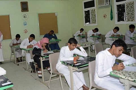 دورات تدريبية للمرشدين الصحيين في مدارس محافظة صامطة على الإسعافات الأولية