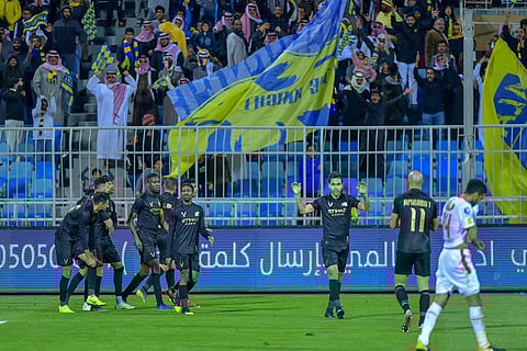 بالصور.. النصر يستعيد توازنه بثلاثية في شباك القادسية