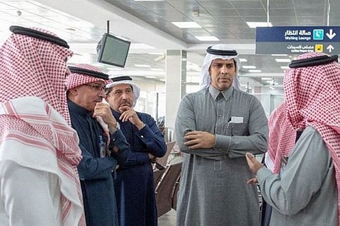 العامودي يتفقّد مشاريع منظومة النقل بالجوف ويقف على مراحل الإنجاز
