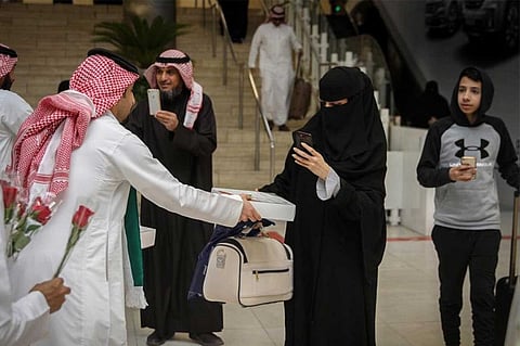 بالصور.. مطار الملك خالد يشارك الأشقاء في دولة الكويت فرحتهم بـ«اليوم الوطني»