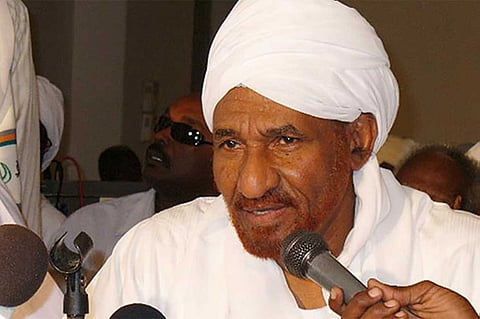 الصادق المهدي يدعو الرئيس السوداني للتنحي