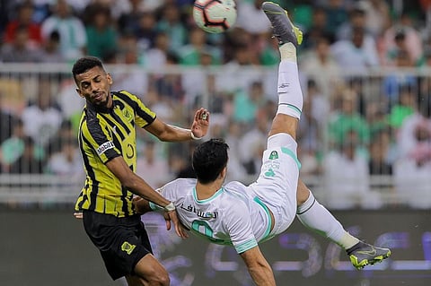 «فيفا» يرشّح هدف السومة في الاتحاد لـ«بوشكاش»