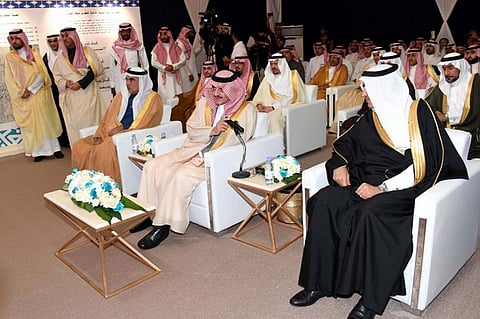 أمير المنطقة الشرقية يفتتح 3 مشروعات تنموية بتكلفة 426 مليون ريال