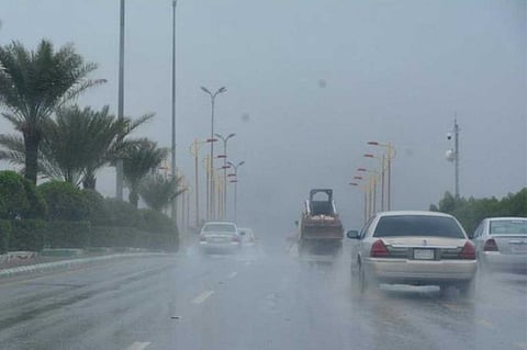 «الأرصاد» تنبه لهطول أمطار رعدية على 6 مناطق بالمملكة