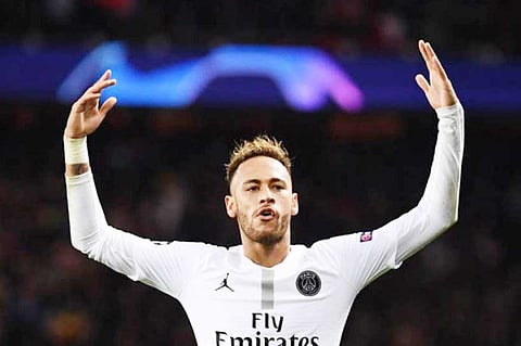 الضرائب الإسبانية تلاحق نيمار مجددًا بسبب «المكافآت الإضافية»