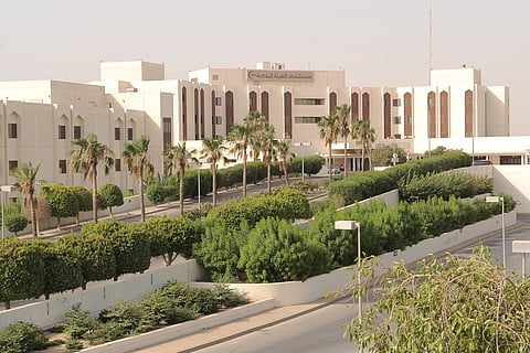 وظائف للرجال والنساء في مستشفى الهيئة الملكية بينبع