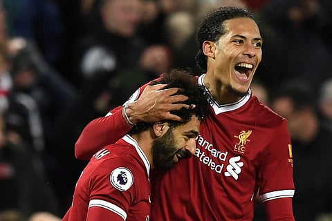 نجم ليفربول يدافع عن محمد صلاح: «لاعب عالمي» و«الناس تقول ما تريد»