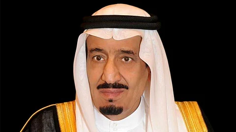 خادم الحرمين يهنئ توكاييف بتوليه رئاسة كازاخستان