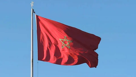 الحكومة المغربية تصادق على قانون يسمح للرجال بالحصول على «إجازة الأبوة»