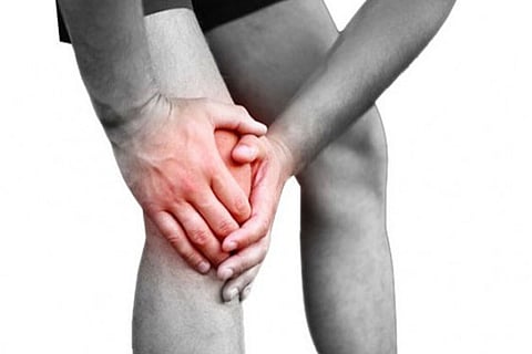 8 وصفات طبيعية تعالج التهابات وآلام المفاصل