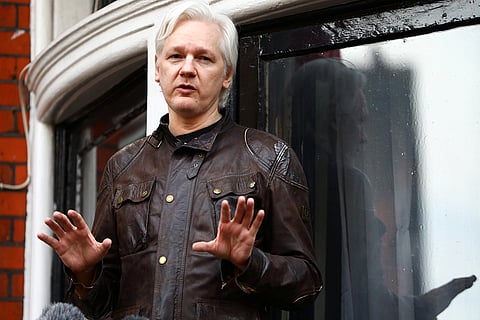 واشنطن تتهم أسانج بالتآمر مع تشيلسي مانينج