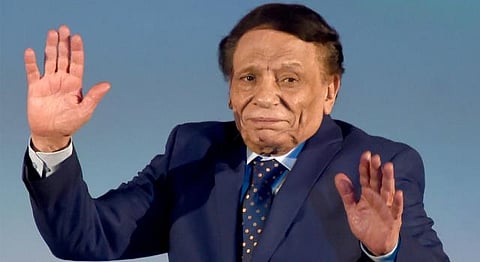 مصادر «عاجل» تكشف تفاصيل الحالة الصحية لـ«الزعيم» عادل إمام