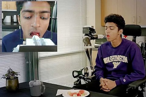 تطوير روبوت في الولايات المتحدة يساعد في إطعام المعاقين