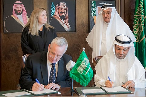 توقيع مذكرة تفاهم بريطانية- سعودية لتدريب 300 طبيب بأفضل مستشفيات إنجلترا