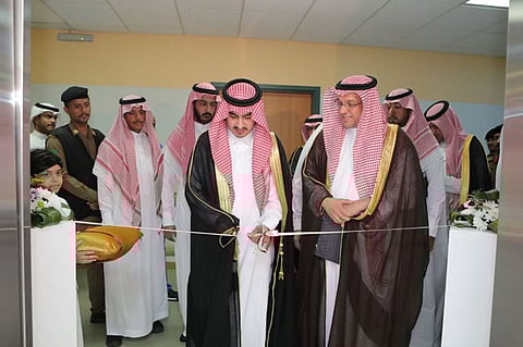 بالصور.. الأمير بدر بن سلطان يدشن مشروعات تطويرية بمدينة الملك عبد الله الطبية بمكة