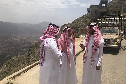 بالصور.. رئيس مركز «عثوان» يتفقد الخدمات المقدمة للمواطنين