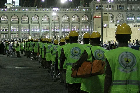 «الدفاع المدني»: 92 مركزًا ونقطة تؤمّن المعتمرين وقاصدي الحرم