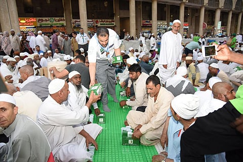 2289 طالبًا وكشافًا بتعليم مكة يُنجزون آلاف الساعات التطوعية بمركز «بادر»