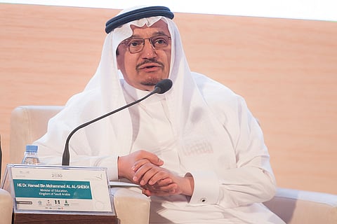 وزير التعليم يلغي قرار تكليف القحطاني مديرًا لتعليم جدة والبديل عنصر نسائي