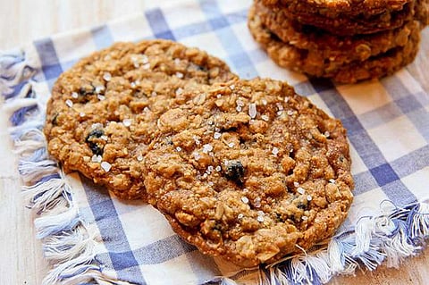 «أمانة المدينة» تُقدِّم 11 نصيحة لشراء حلويات صحية