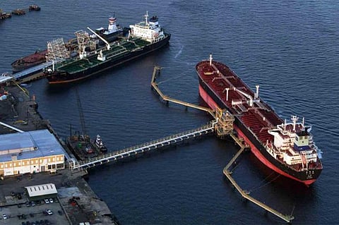 «باسيفيك برافو» تهدد هونج كونج بعقوبات أمريكية بسبب إيران