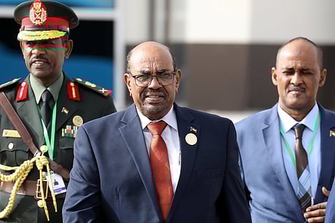 النيابة السودانية تستدعي 3 مسؤولين في قضية اتهام البشير بالانقلاب وتقويض الدستور