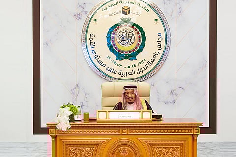 مواقف مشهودة لخادم الحرمين الشريفين للمِّ الشمل العربي