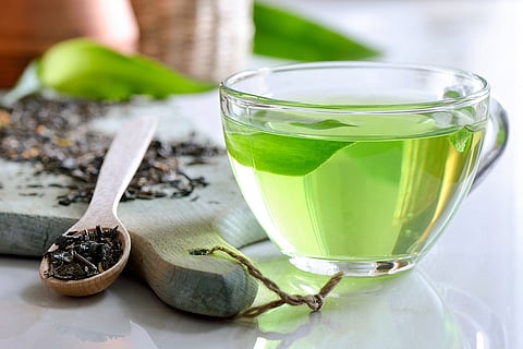 الشاي الأخضر لعلاج ألزهايمر والقلب