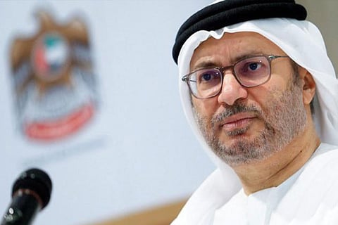 قرقاش يدحض فبركات منصات الإعلام القطري: أنا في سلوفاكيا وليس الخرطوم