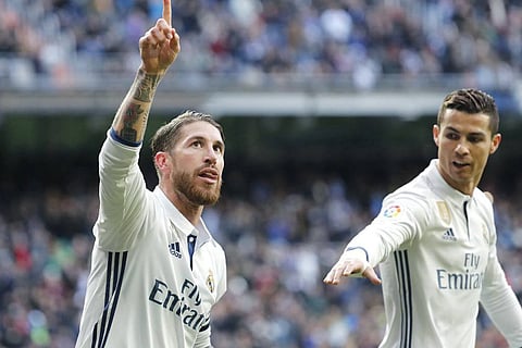 سيرخيو راموس يتجاهل دعوة رونالدو إلى حفل زفافه