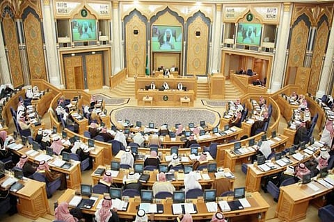 «الشورى» يُوقف دراسة تعديل نظام مكافحة الرشوة بعد تغطيتها نظاميًّا