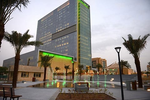 «فيصل التخصصي» يوضح 7 أمراض تعالجها زراعة نخاع العظام