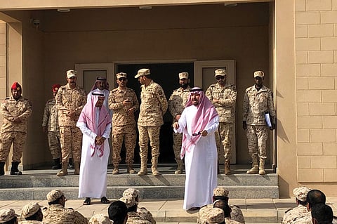 الإيداء يطلع على مهام الفوج الـ38 بنجران في الدفاع عن حدود الوطن