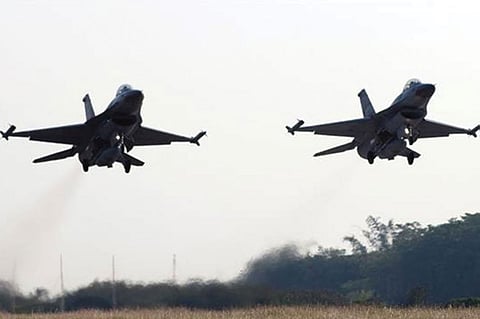 تصادم مقاتلتين عسكريتين قطريتين خلال عملية تدريب