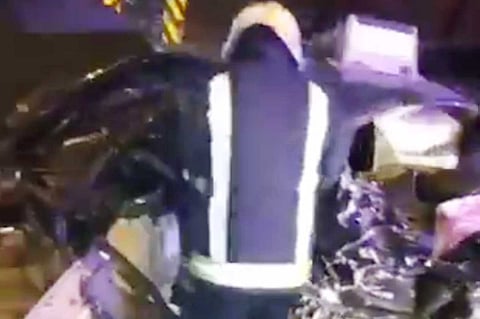 بالفيديو.. حادث مروري مُروِّع في منقطة عسير
