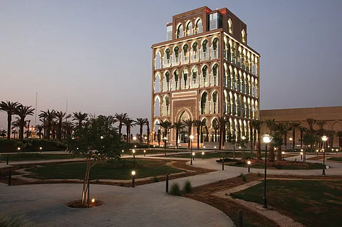 جامعة الملك سعود بن عبدالعزيز للعلوم الصحية تعلن عن وظائف شاغرة