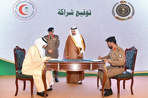 إدارة «سجون نجران» توقع خمس شراكات لتأهيل النزلاء أو ذويهم