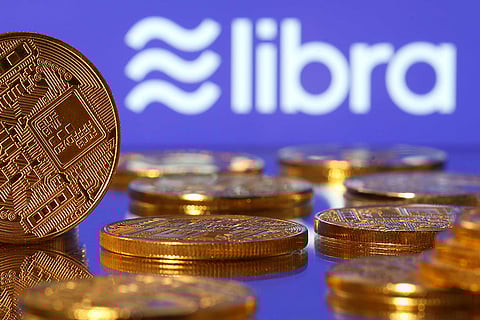 دخول «فيسبوك» على خط العملات الافتراضية يهدد «البيتكوين».. وواشنطن تدرس التداعيات