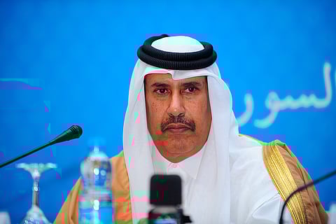 إيقاف رئيس وزراء باكستان السابق يعري «الحمدين» ويكشف تاريخ حمد بن جاسم الحافل بالفساد